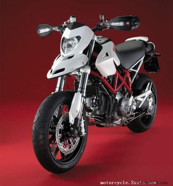 Ducati Hypermotard 1100S