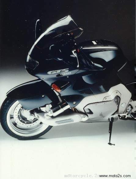 Yamaha GTS1000 A